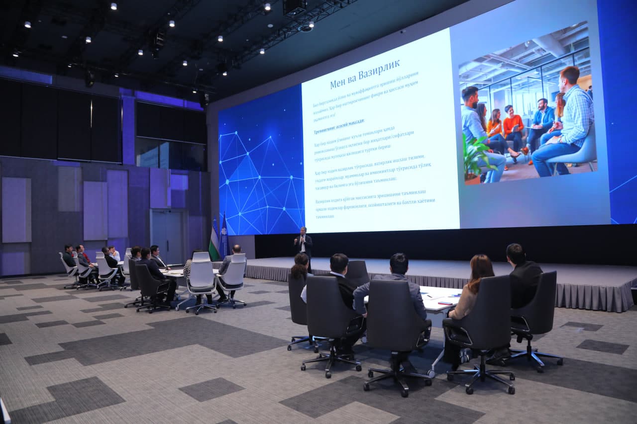 Raqamli texnologiyalar vazirligi markaziy apparati xodimlari uchun “Men va vazirlik” nomli seminar-trening tashkil etildi