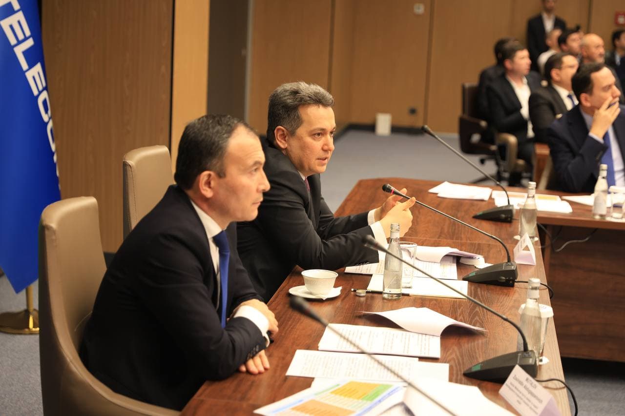 “Raqamli O‘zbekiston – 2030” strategiyasi ijrosi muhokama qilindi