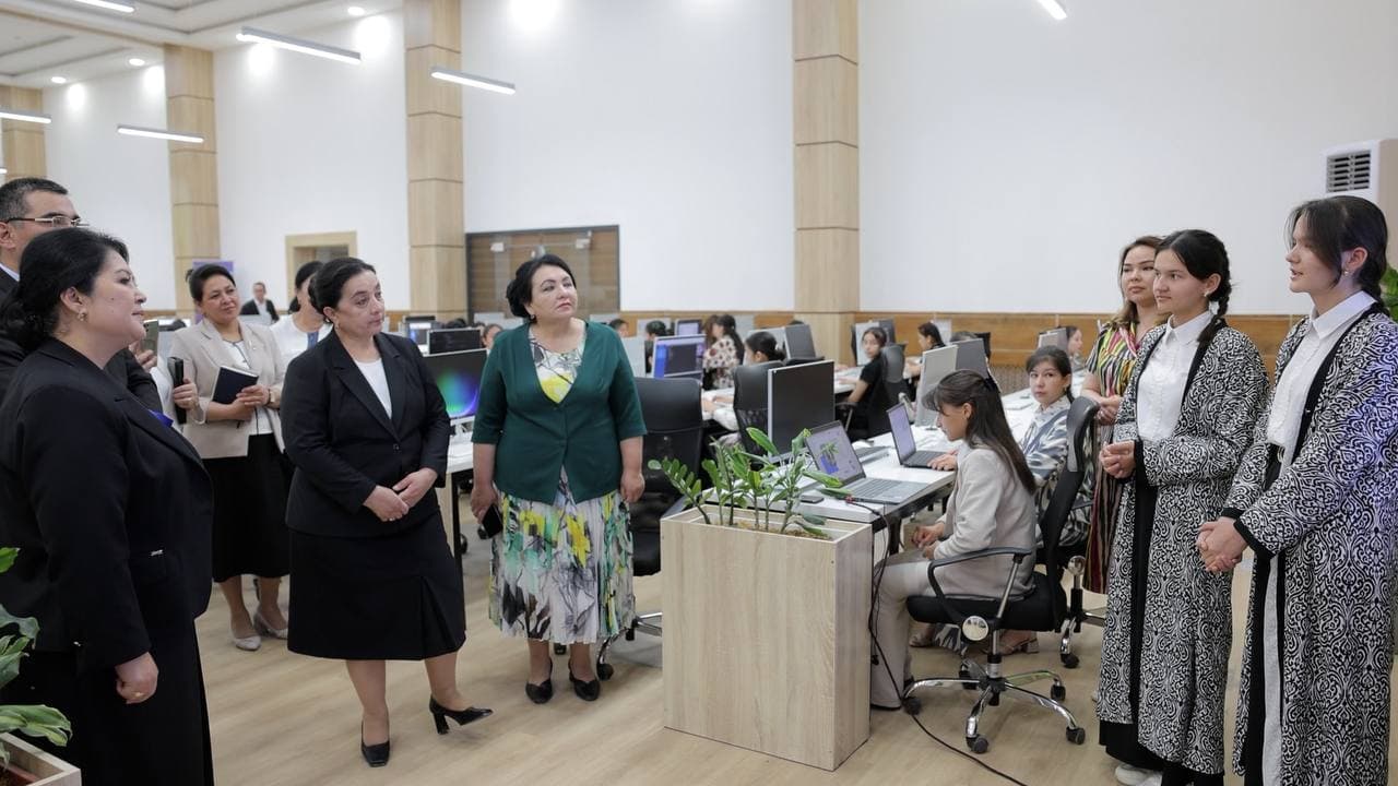 IT Park Xorazm filialida “Bunyodkor ayollar - 2025” xotin-qizlar festivali o‘tkazildi