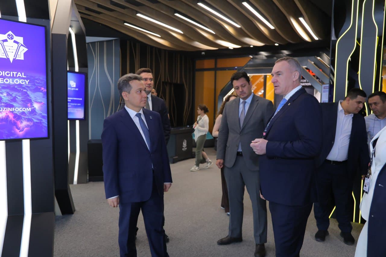 Xanti-Mansiysk avtonom okrugi gubernatori IT Park Uzbekistan’ga tashrif buyurdi