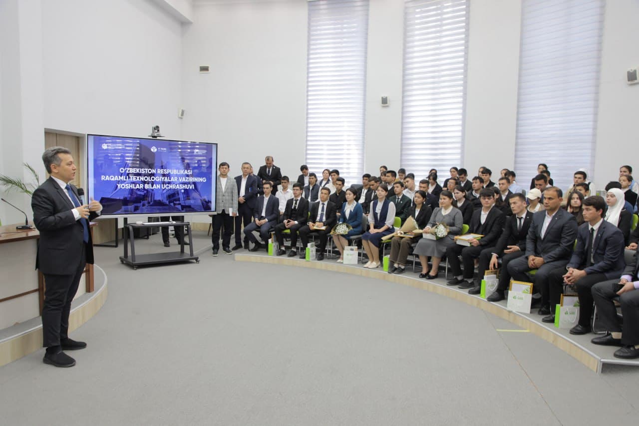 Xorazmda Vazir va yoshlar uchrashuvi o‘tkazildi