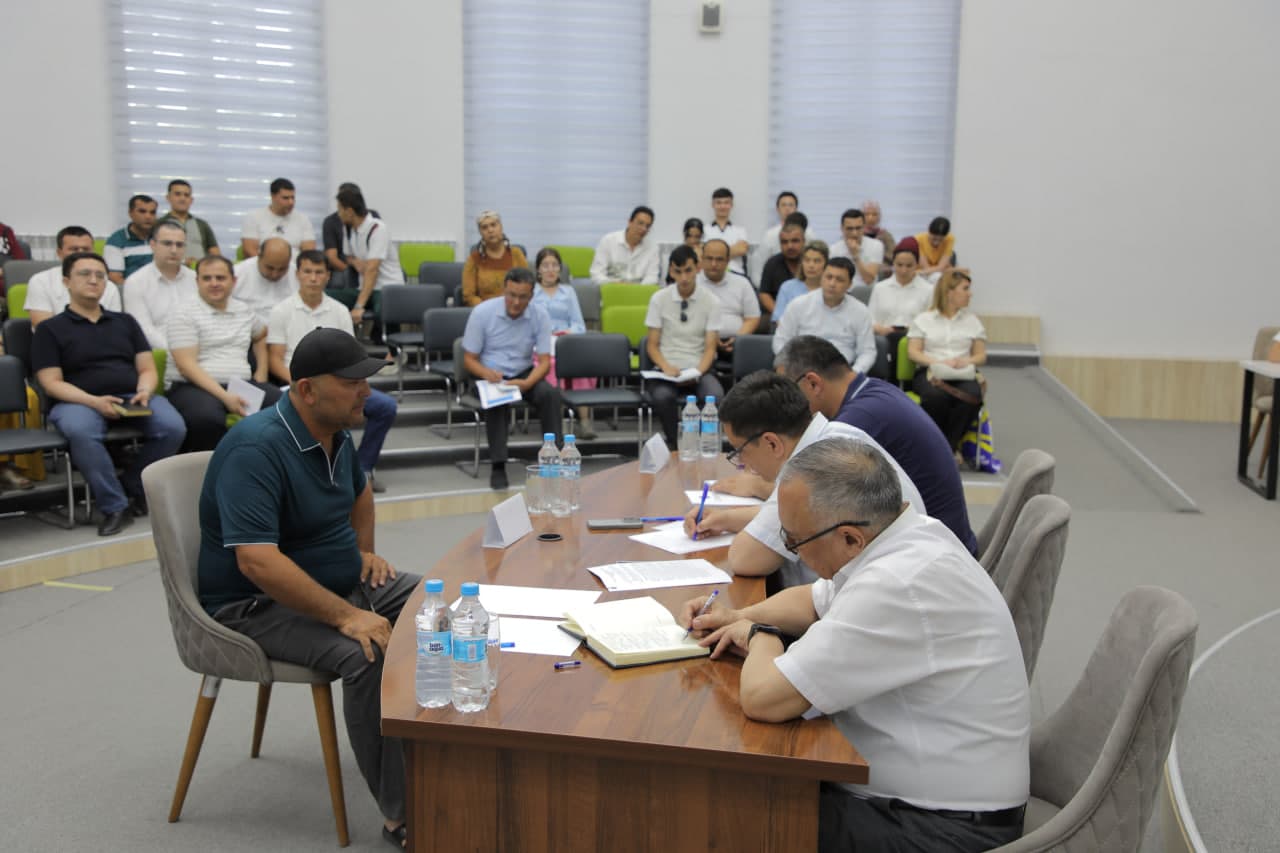 Xorazm viloyatida aholining Raqamli texnologiyalar xizmatlariga oid muammolarini oʻrganish yuzasidan sayyor qabul oʻtkazildi