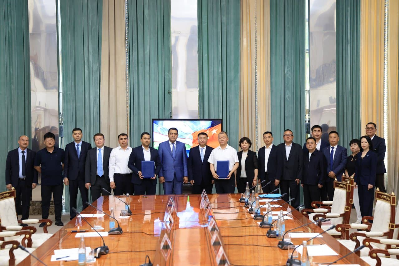 Farg‘onada IT Park rezidenti “Innotech Solutions” MChJ va Xitoy vakillari o‘rtasida 20 mln dollarlik shartnomalar imzolandi