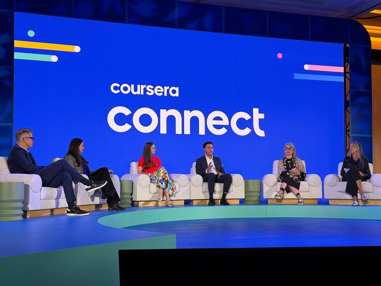 Uzbekistan Wins Coursera “Outstanding Achievement Award 2025”