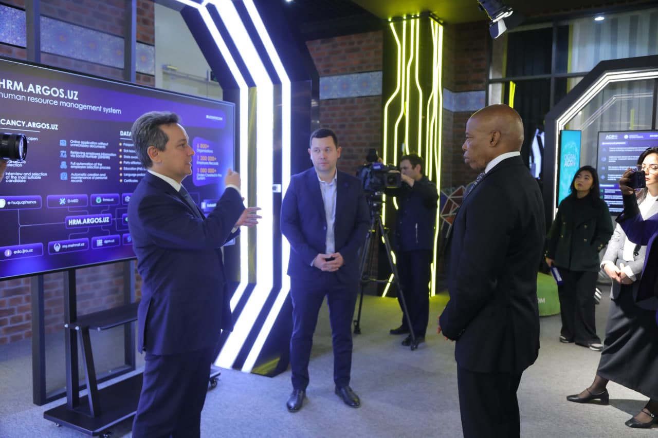 Uzbekistan Showcases Digital Potential at Meeting with New York Mayor