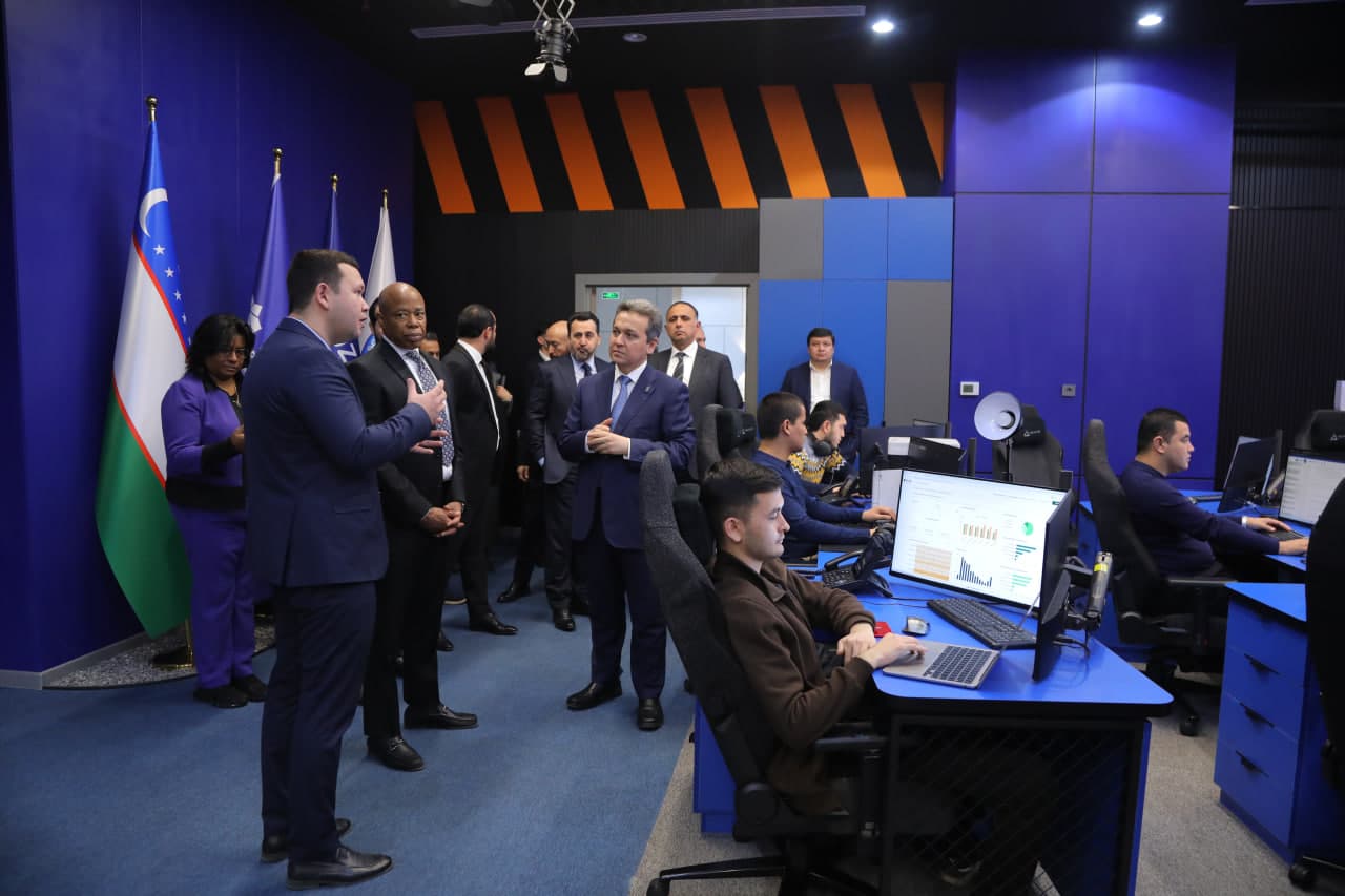 Uzbekistan Showcases Digital Potential at Meeting with New York Mayor