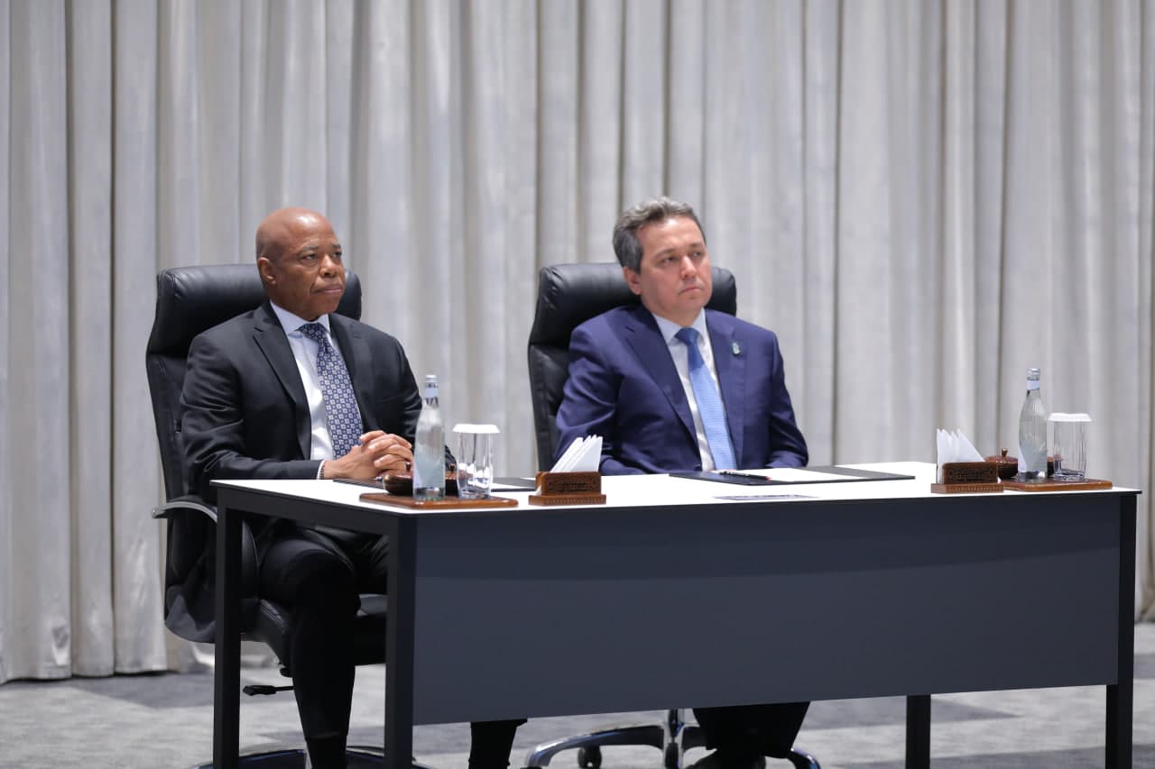 Uzbekistan Showcases Digital Potential at Meeting with New York Mayor