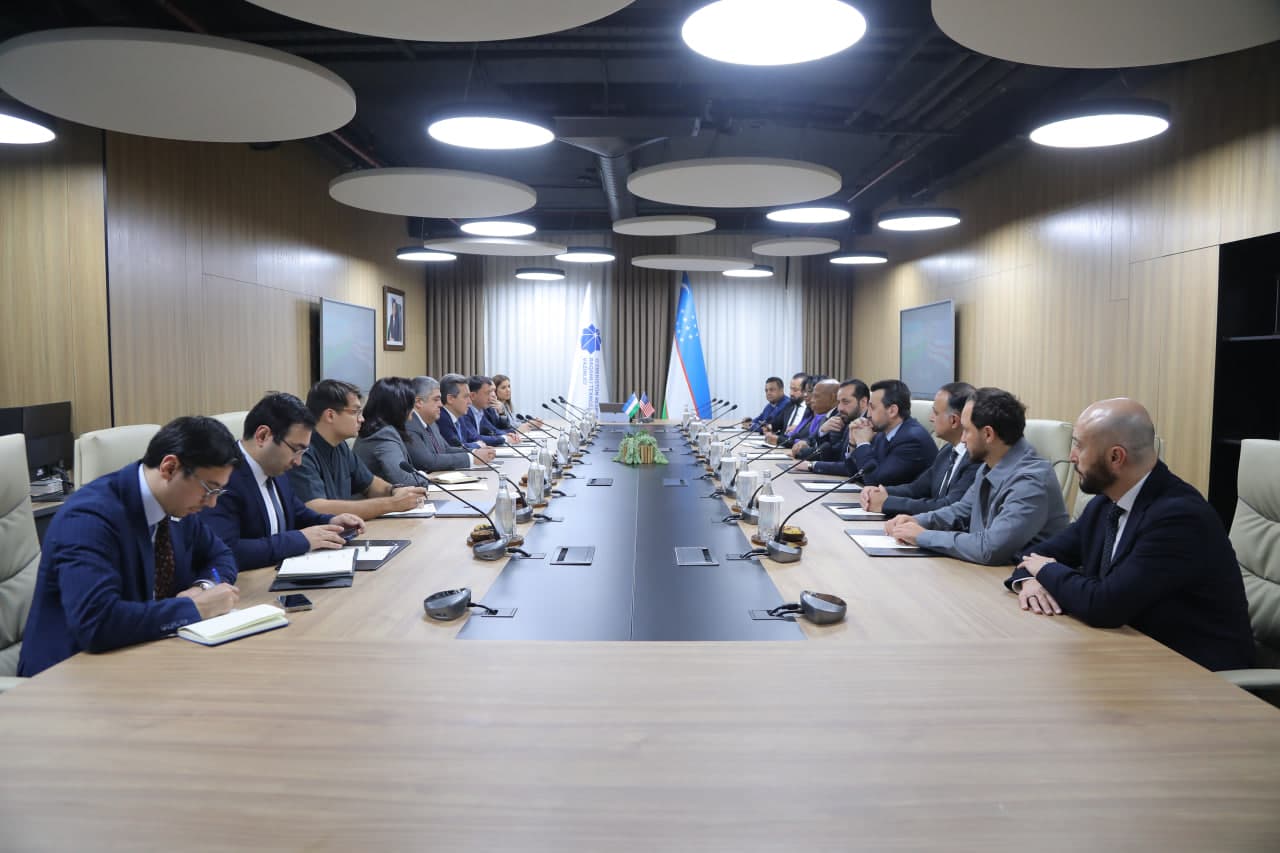 Uzbekistan Showcases Digital Potential at Meeting with New York Mayor