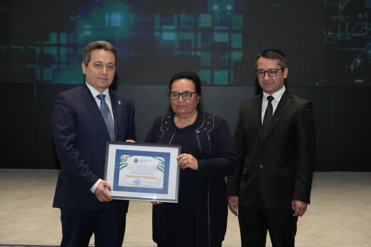 Sun’iy intellekt rivojida kibernetikaning o‘rni muhokama qilindi