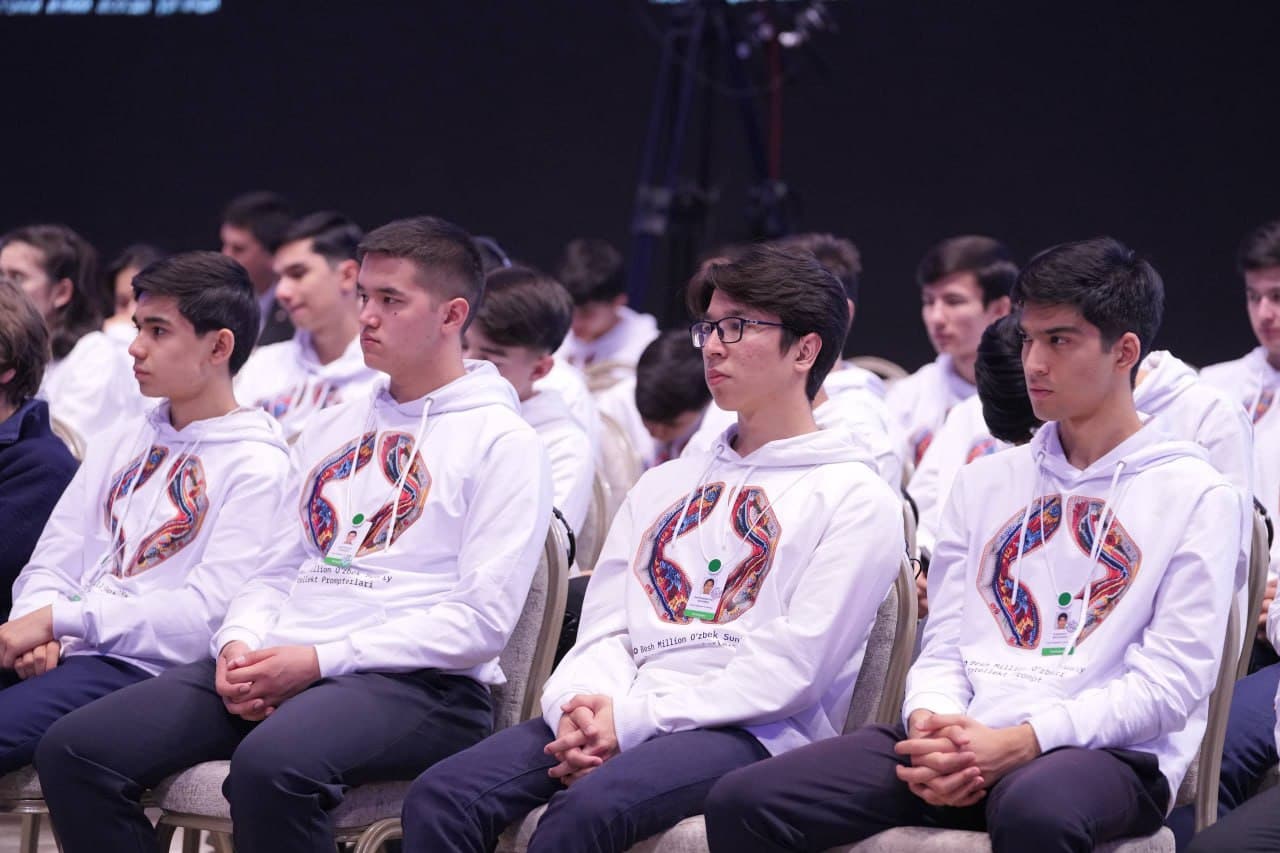 Texnogigantlar — Meta, Google, Open AI, Dubai Future Foundation va boshqa ekspertlar AI forumda