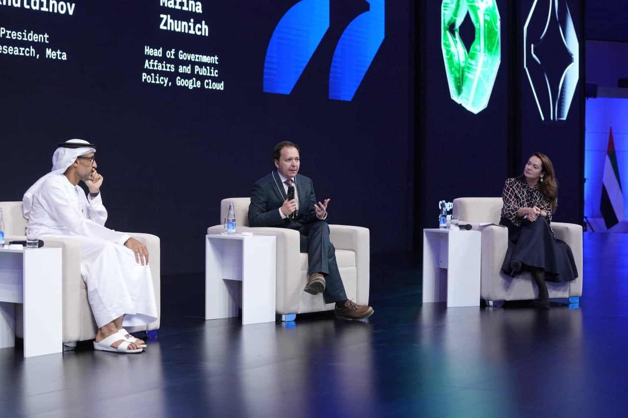 Texnogigantlar — Meta, Google, Open AI, Dubai Future Foundation va boshqa ekspertlar AI forumda