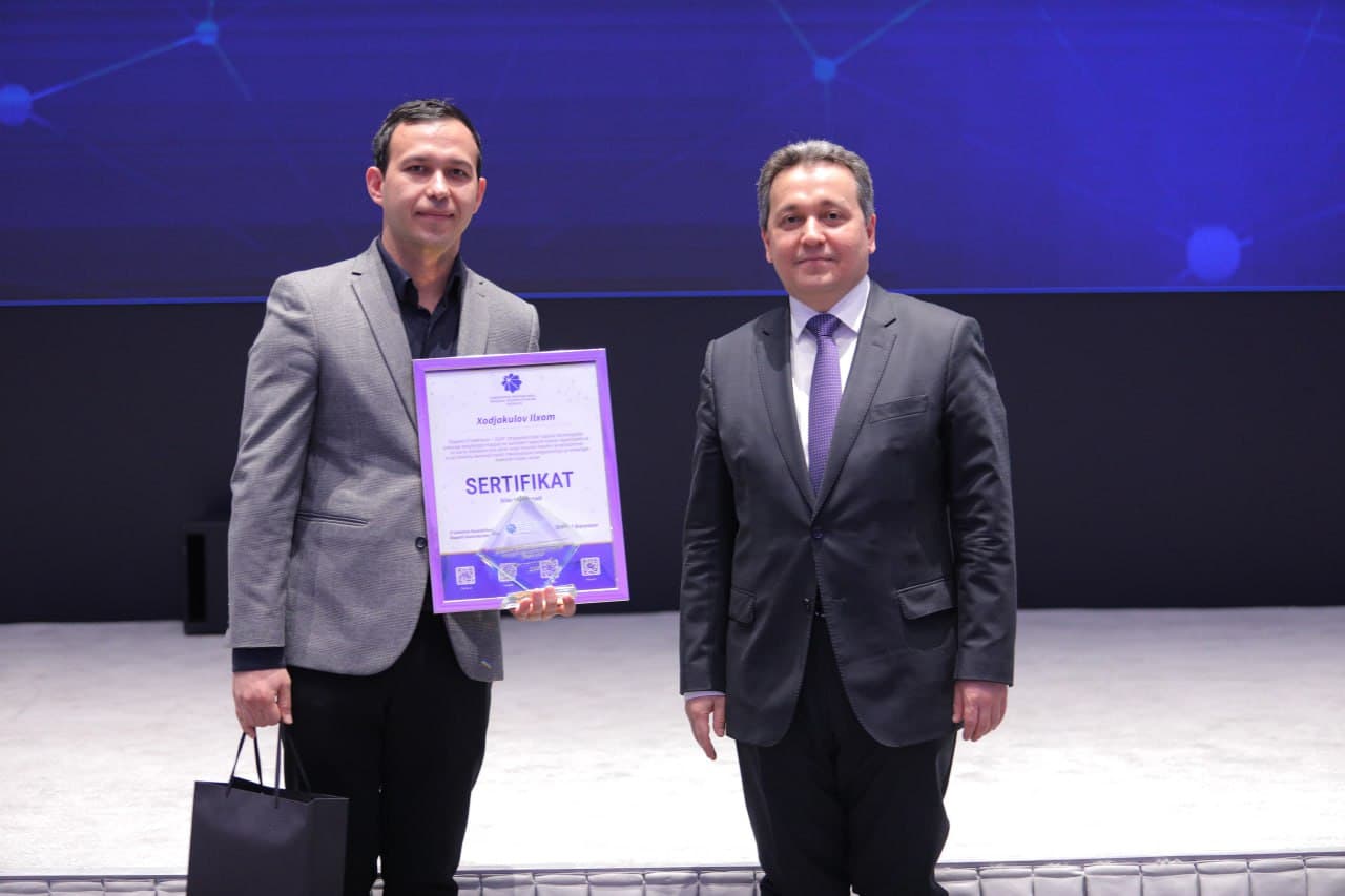 Ministry of Digital Technologies Recognizes Outstanding Employee Contributions at Year-End Review