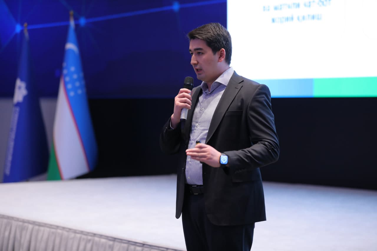 Innovatsion rivojlanish va axborot texnologiyalari masalalari qo‘mitasi faoliyatining 2025-yil yakunlari yuzasidan matbuot anjumani va press-tur o‘tkazildi