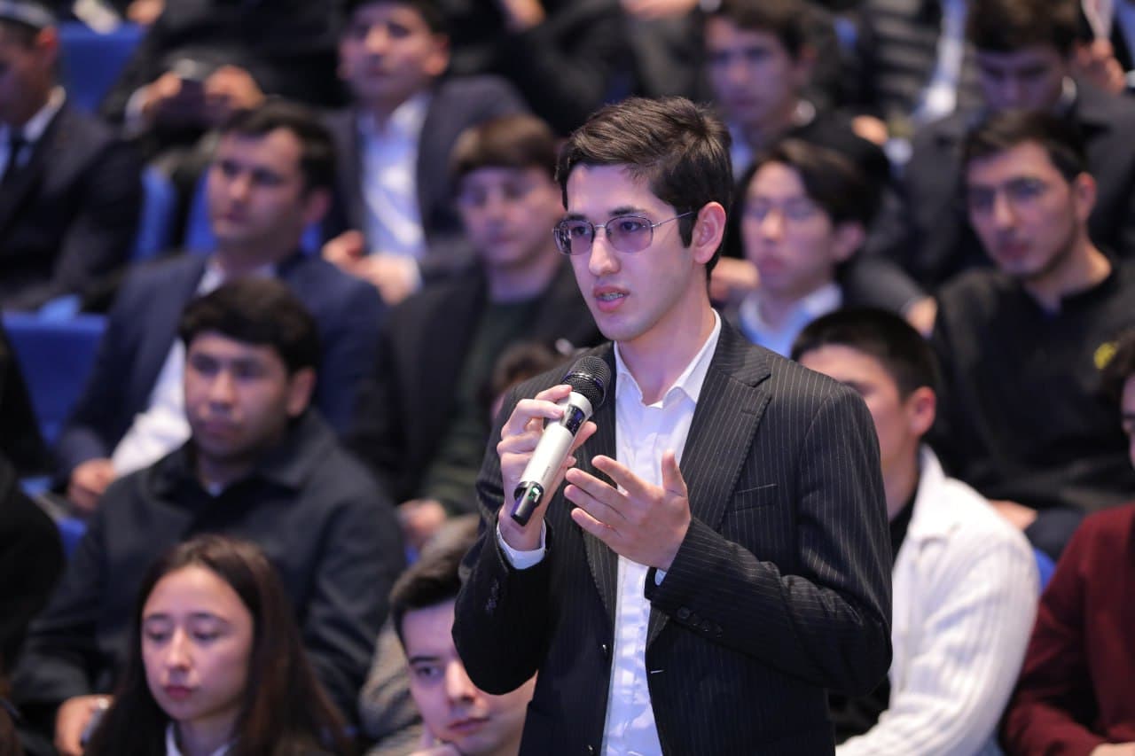 “Youth Day”: Open Dialogue with Young Professionals in the IT Sector