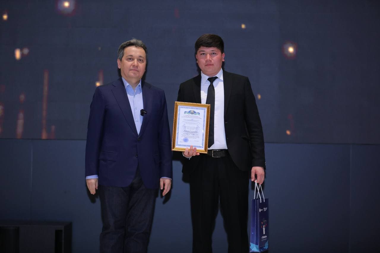 Nufuzli stipendiyalar sohiblari taqdirlandi