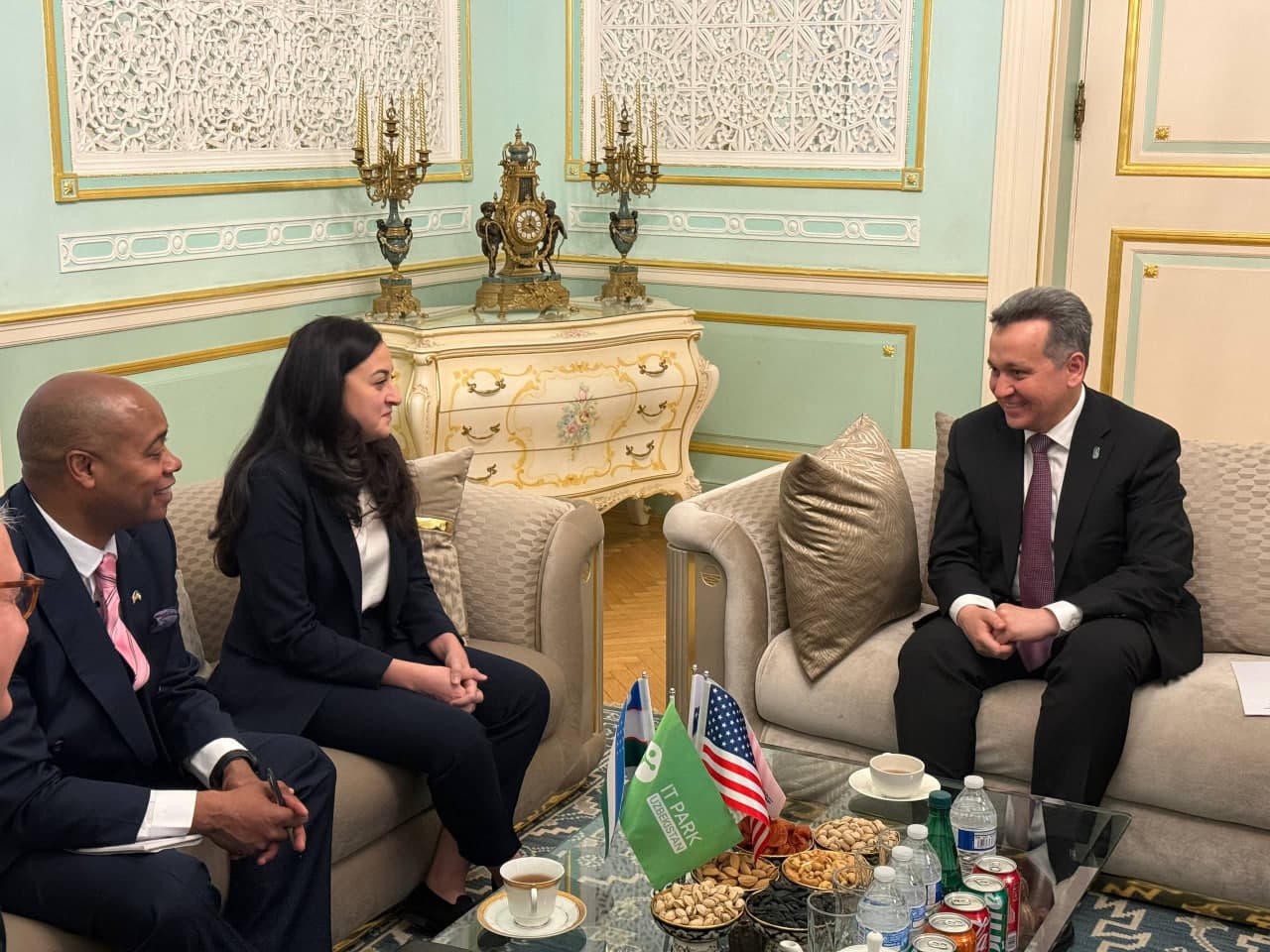 Uzbekistan to Strengthen Space Sector Cooperation with Axiom Space