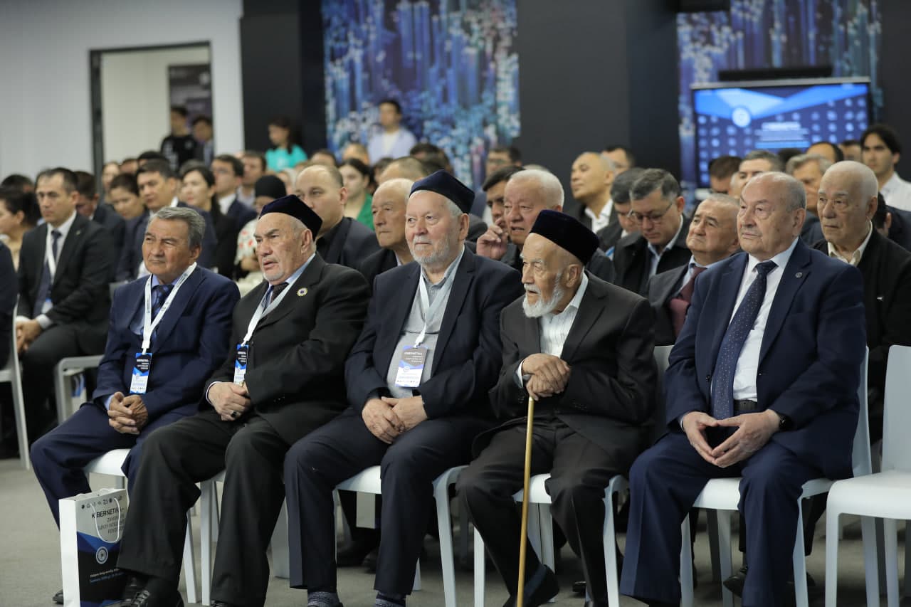 В Ташкенте проходит Всемирная конференция к 60-летию Института кибернетики
