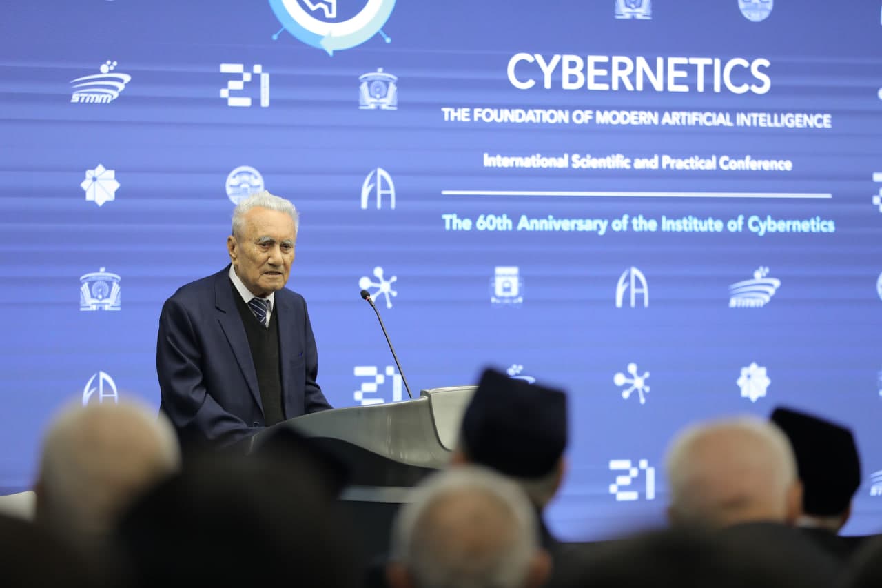 В Ташкенте проходит Всемирная конференция к 60-летию Института кибернетики
