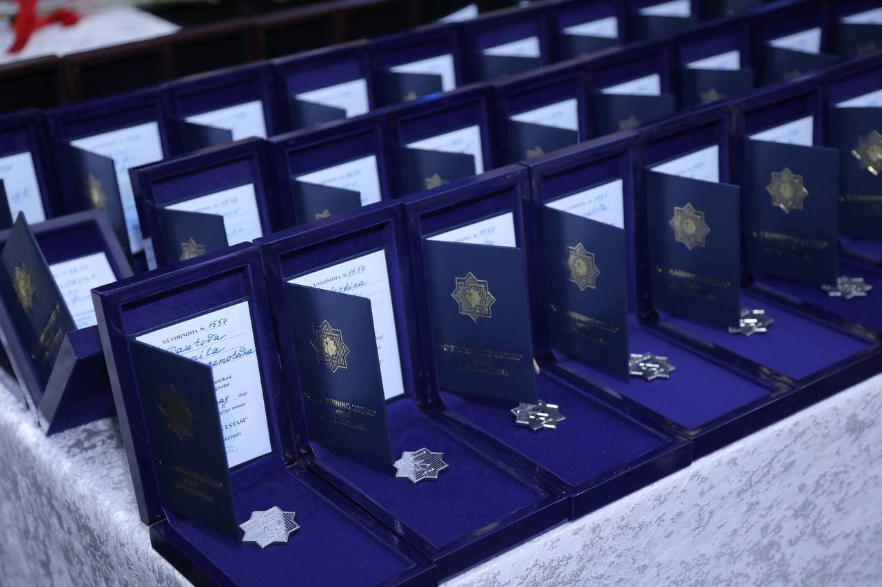 Employees of the Ministry of Digital Technologies and System Organizations Honored on Professional Holiday
