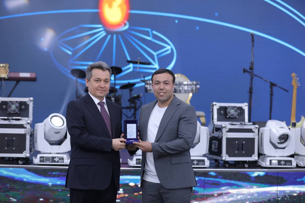 Employees of the Ministry of Digital Technologies and System Organizations Honored on Professional Holiday