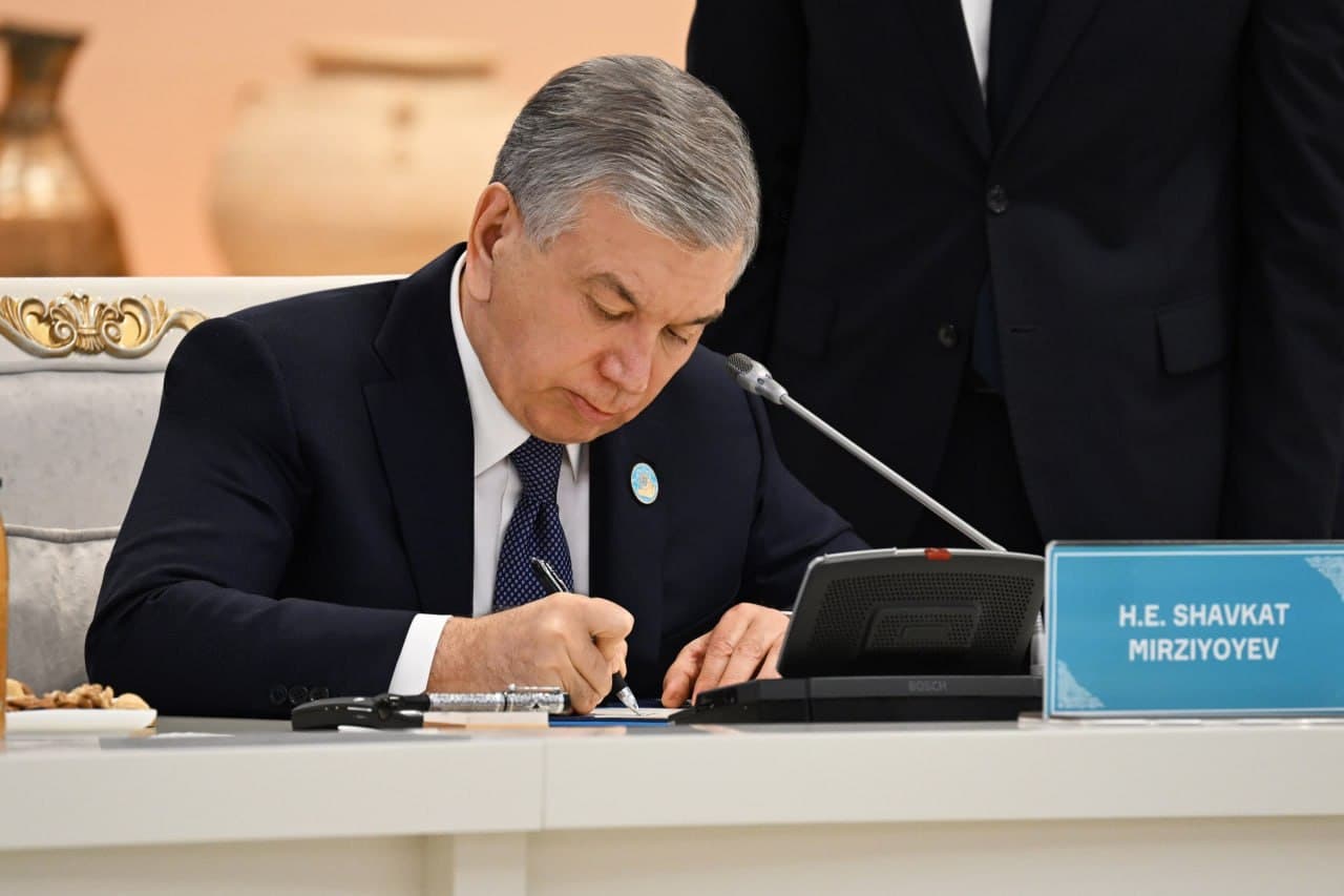 Oʻzbekiston Prezidenti Turkiy davlatlar tashkilotining norasmiy sammitida qator tashabbuslarni ilgari surdi