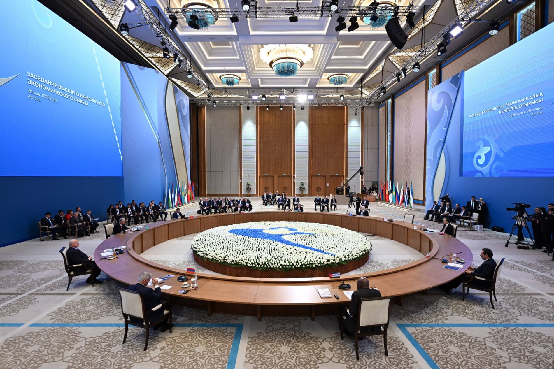 President of Uzbekistan participates in EAEU Summit