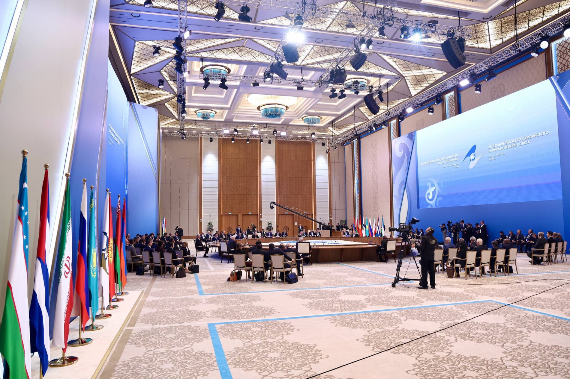 President of Uzbekistan participates in EAEU Summit