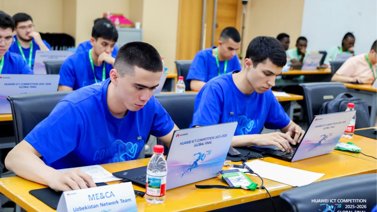 Студенты Узбекистана вошли в число победителей глобального финала Huawei ICT Competition