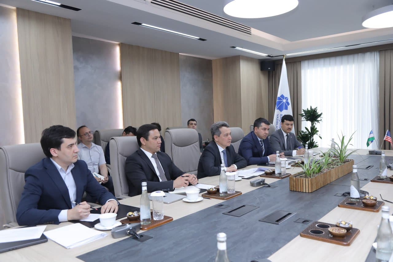 AQSh delegatsiyasi bilan AT sohasidagi hamkorlik istiqbollarini yanada kengaytirish masalalari ko‘rib chiqildi