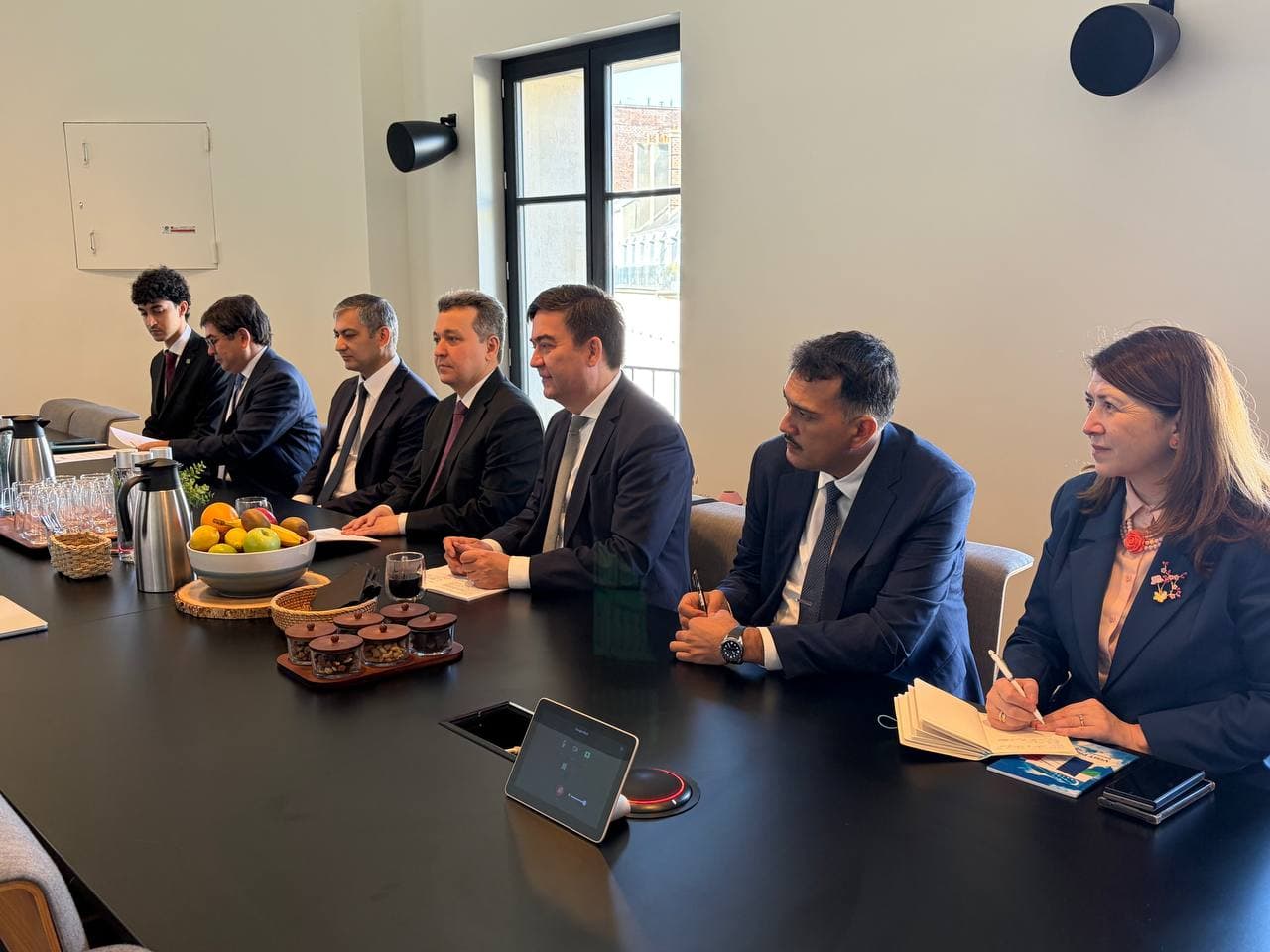 Prospects for Developing the Gaming Industry in Uzbekistan Discussed with Voodoo
