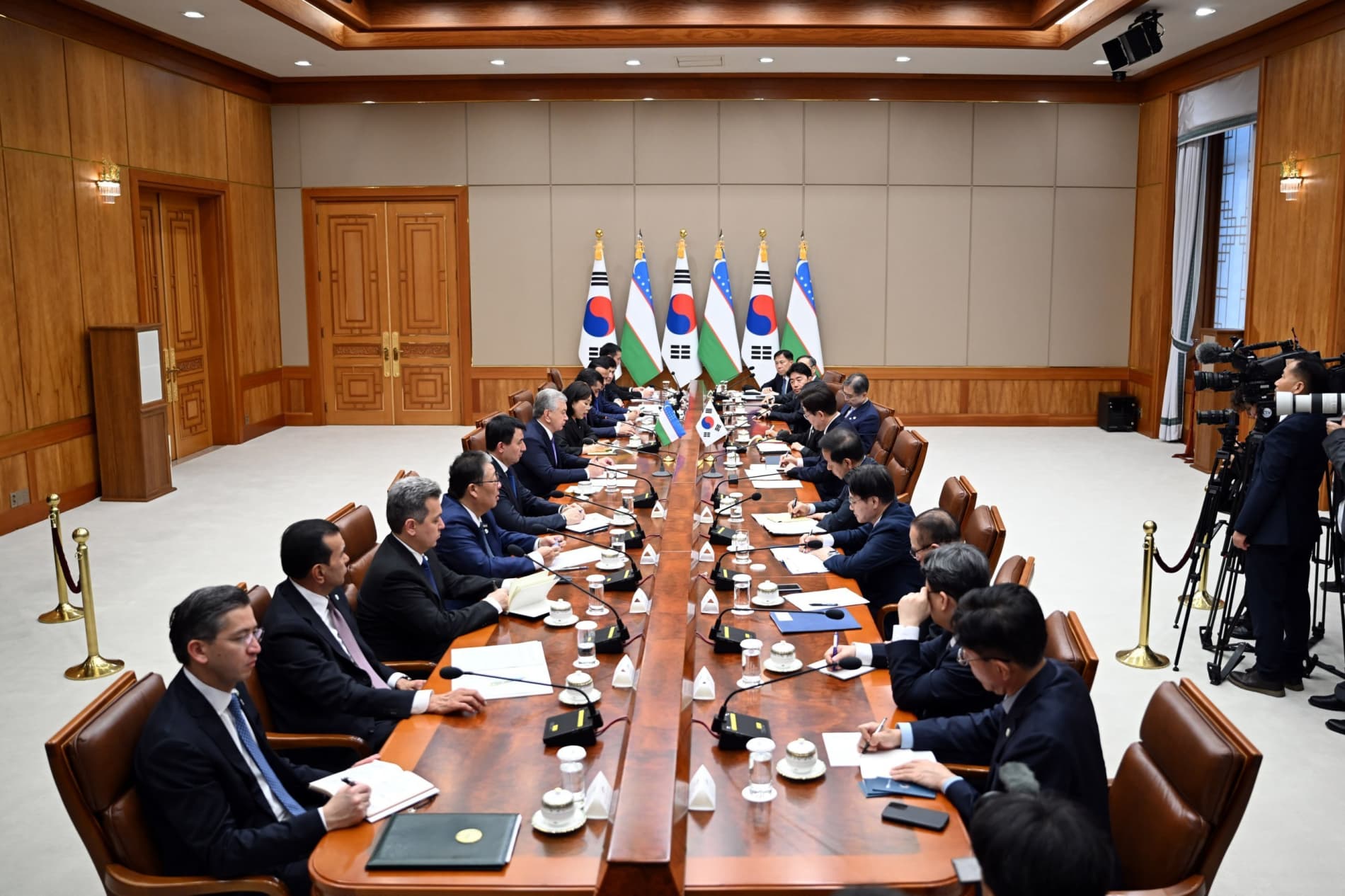 Presidents of Uzbekistan and the Republic of Korea reaffirm readiness to elevate special strategic partnership to a new level