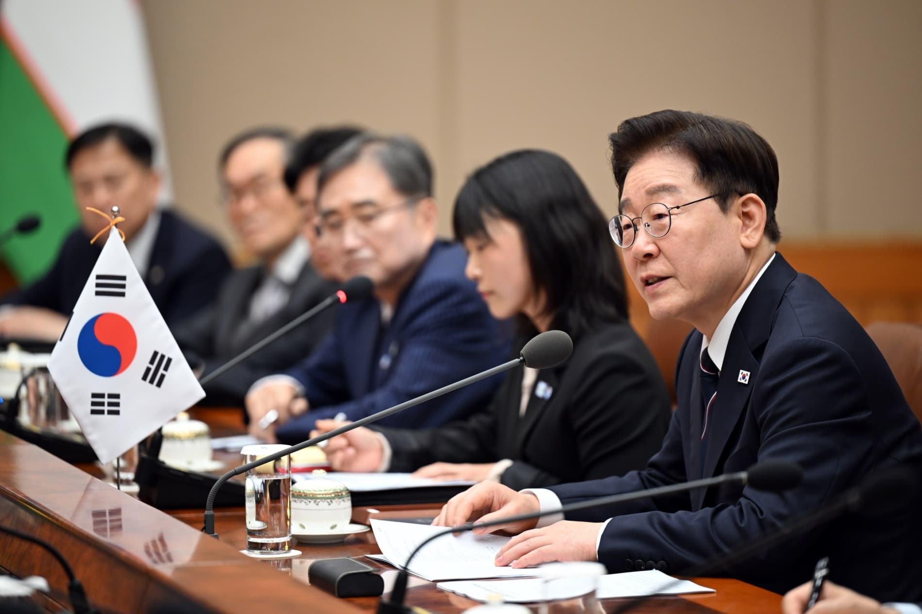 Presidents of Uzbekistan and the Republic of Korea reaffirm readiness to elevate special strategic partnership to a new level