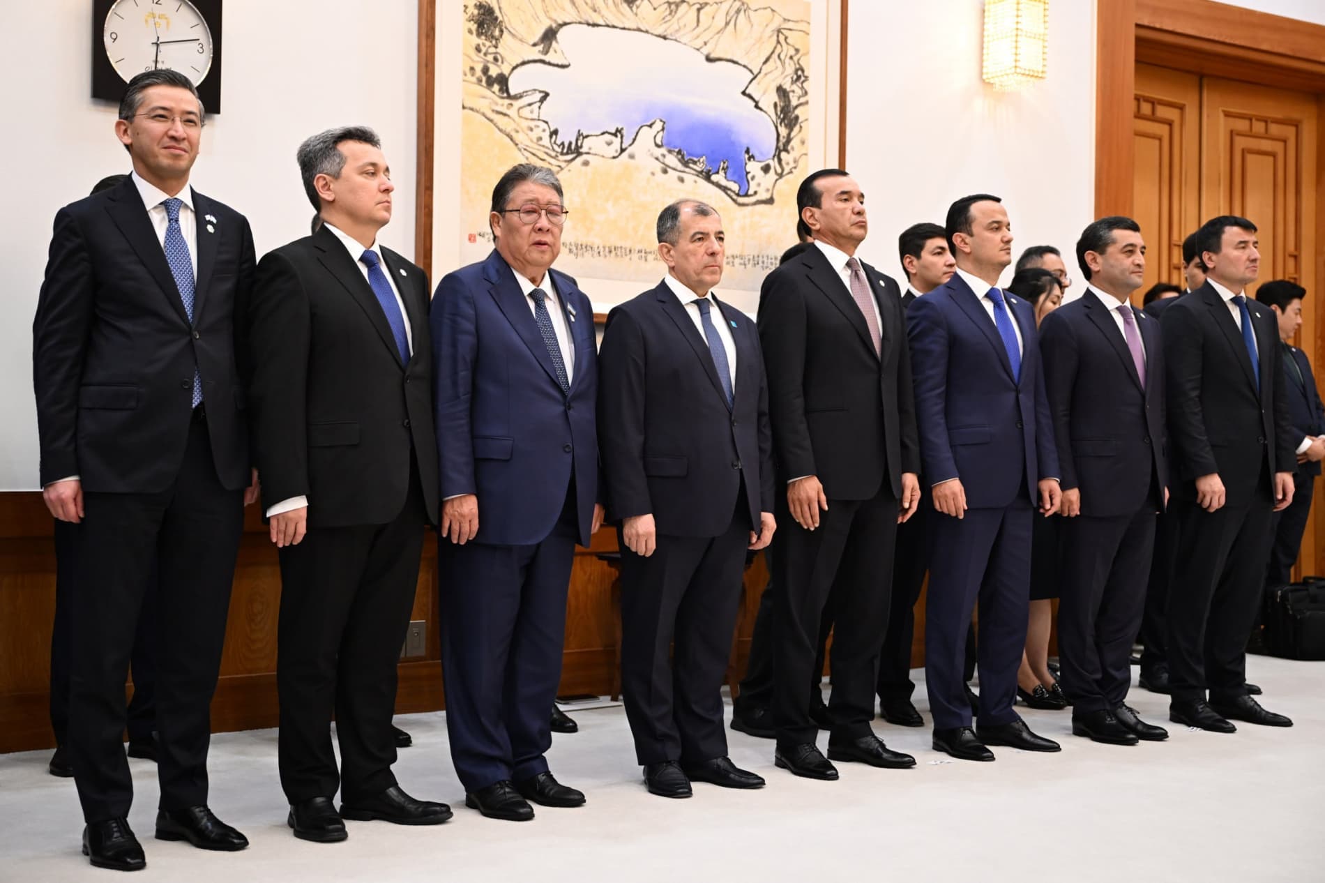 Substantial package of documents adopted to strengthen Uzbek-Korean partnership