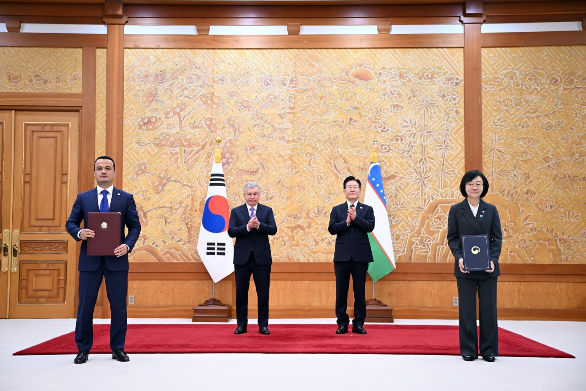 Substantial package of documents adopted to strengthen Uzbek-Korean partnership