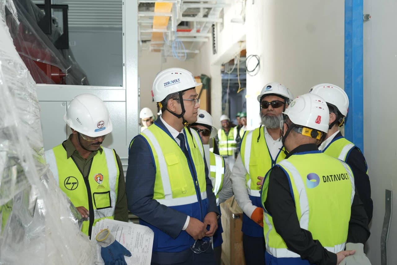 DataVolt Leadership Reviews Data Center Construction Progress at IT Park Uzbekistan