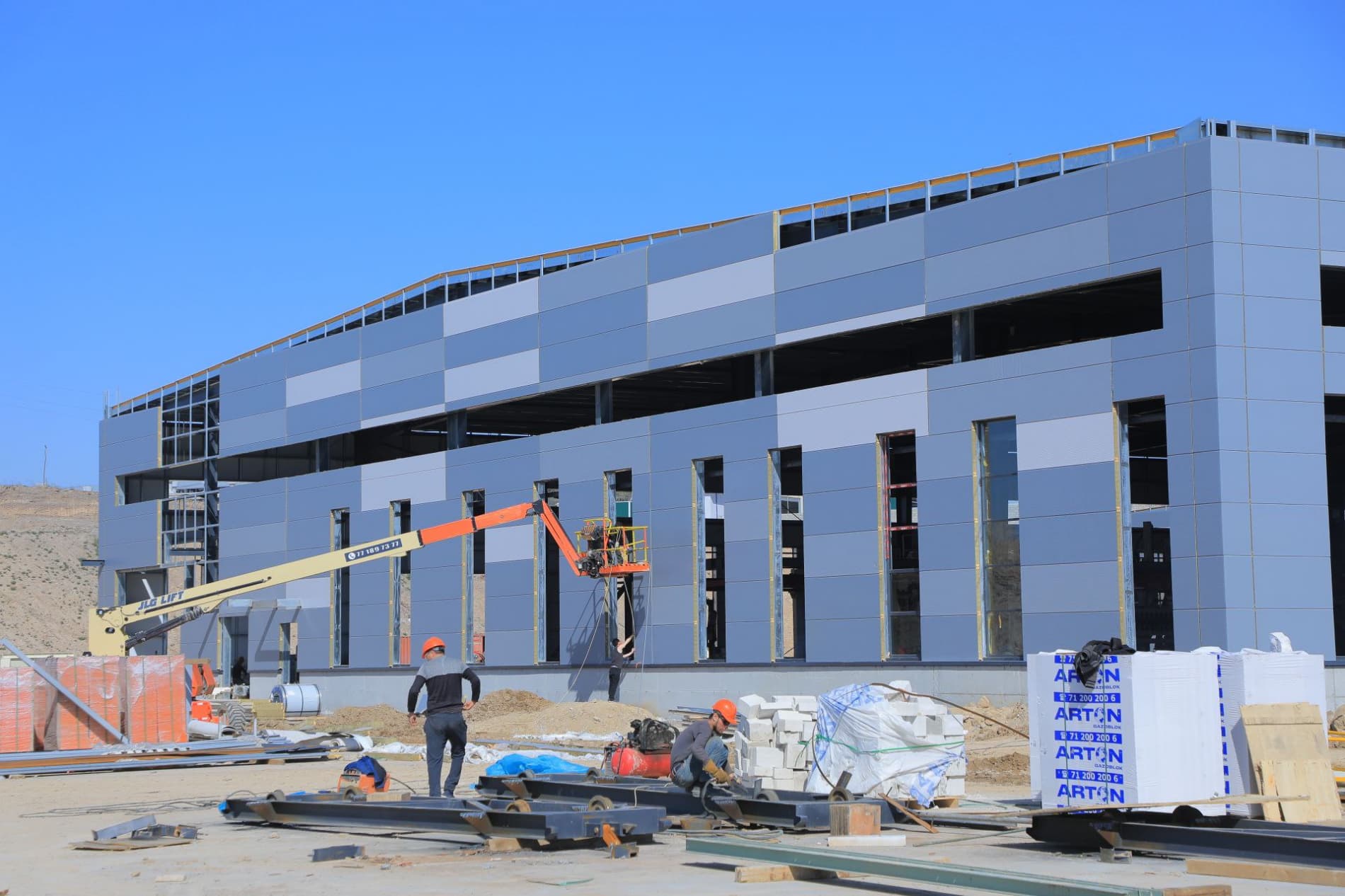 Chustda qurilish sanoati rivojlanmoqda