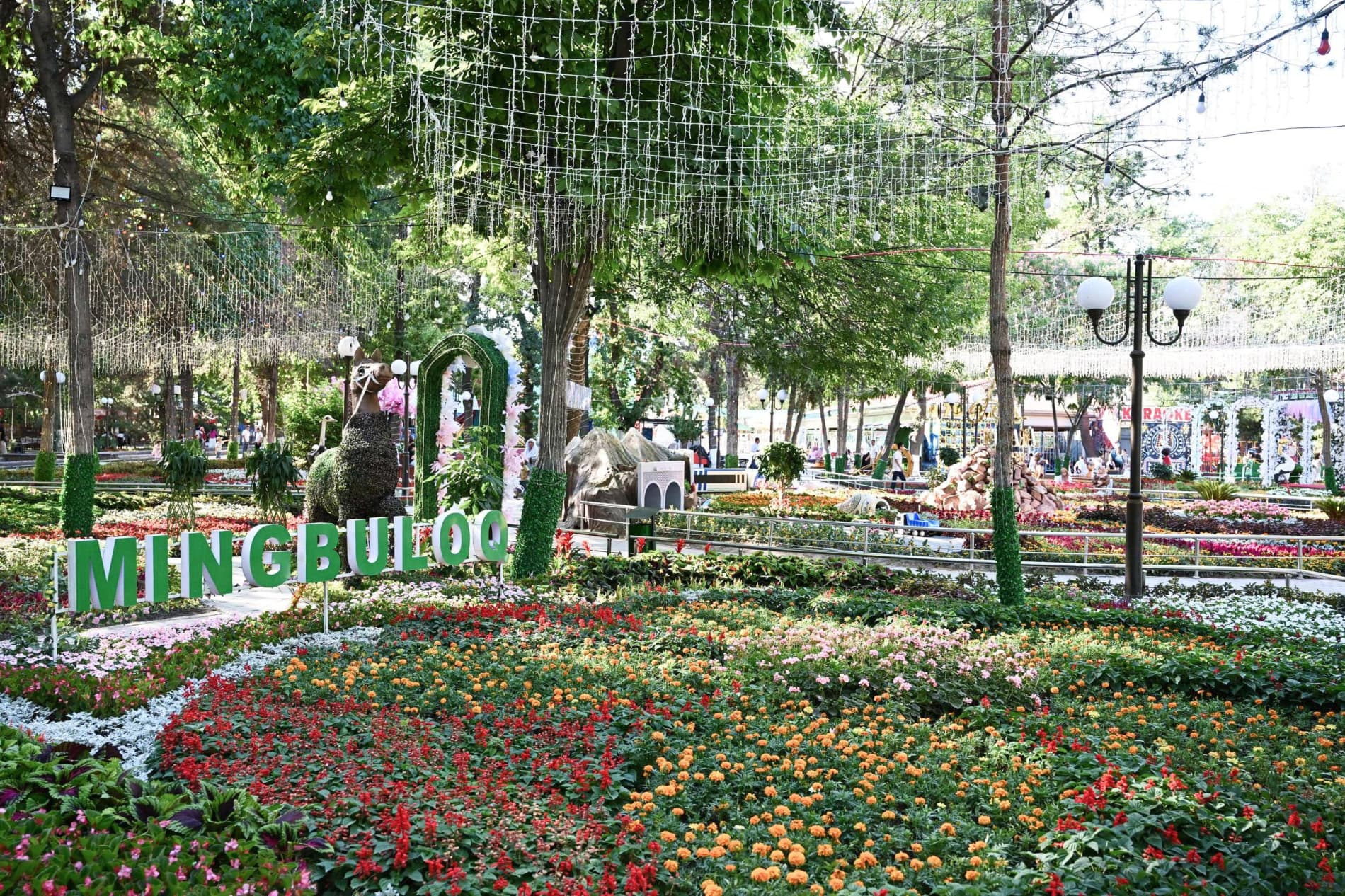 Davlatimiz rahbari Namangan xalqaro gullar festivalining mehmoni boʻldi