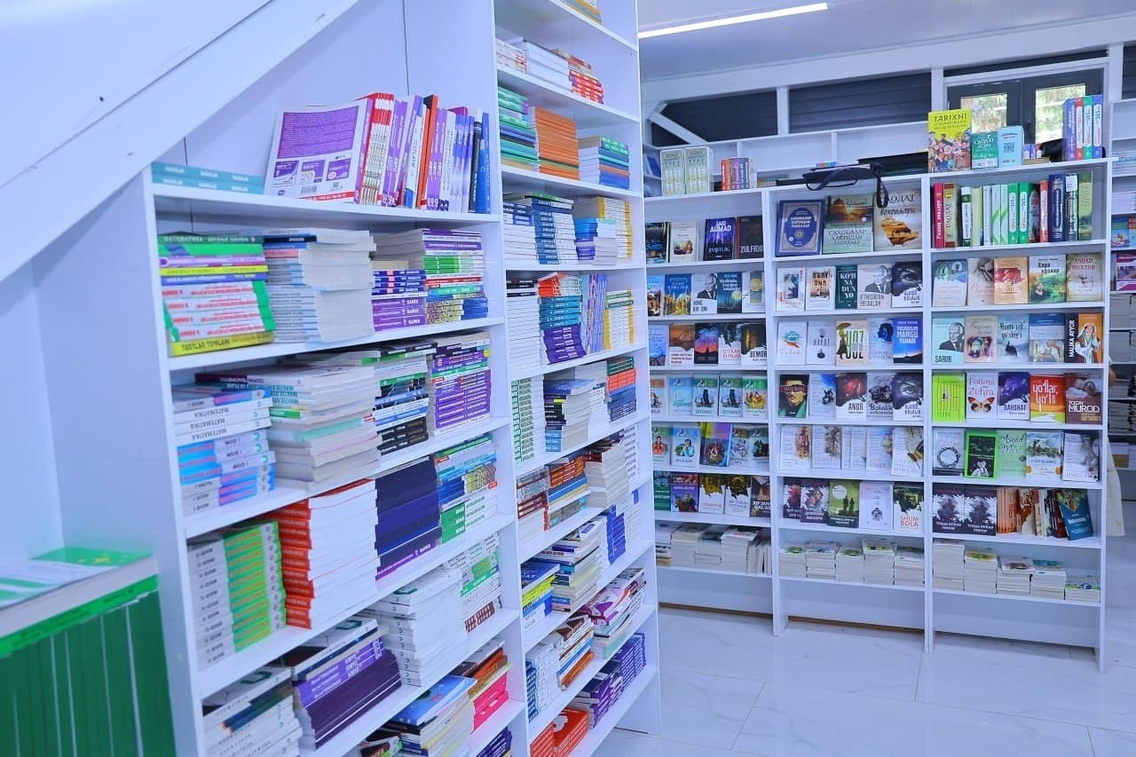 Chortoq tumanida kitobsevarlar uchun yana bir zamonaviy kutubxona foydalanishga topshirildi