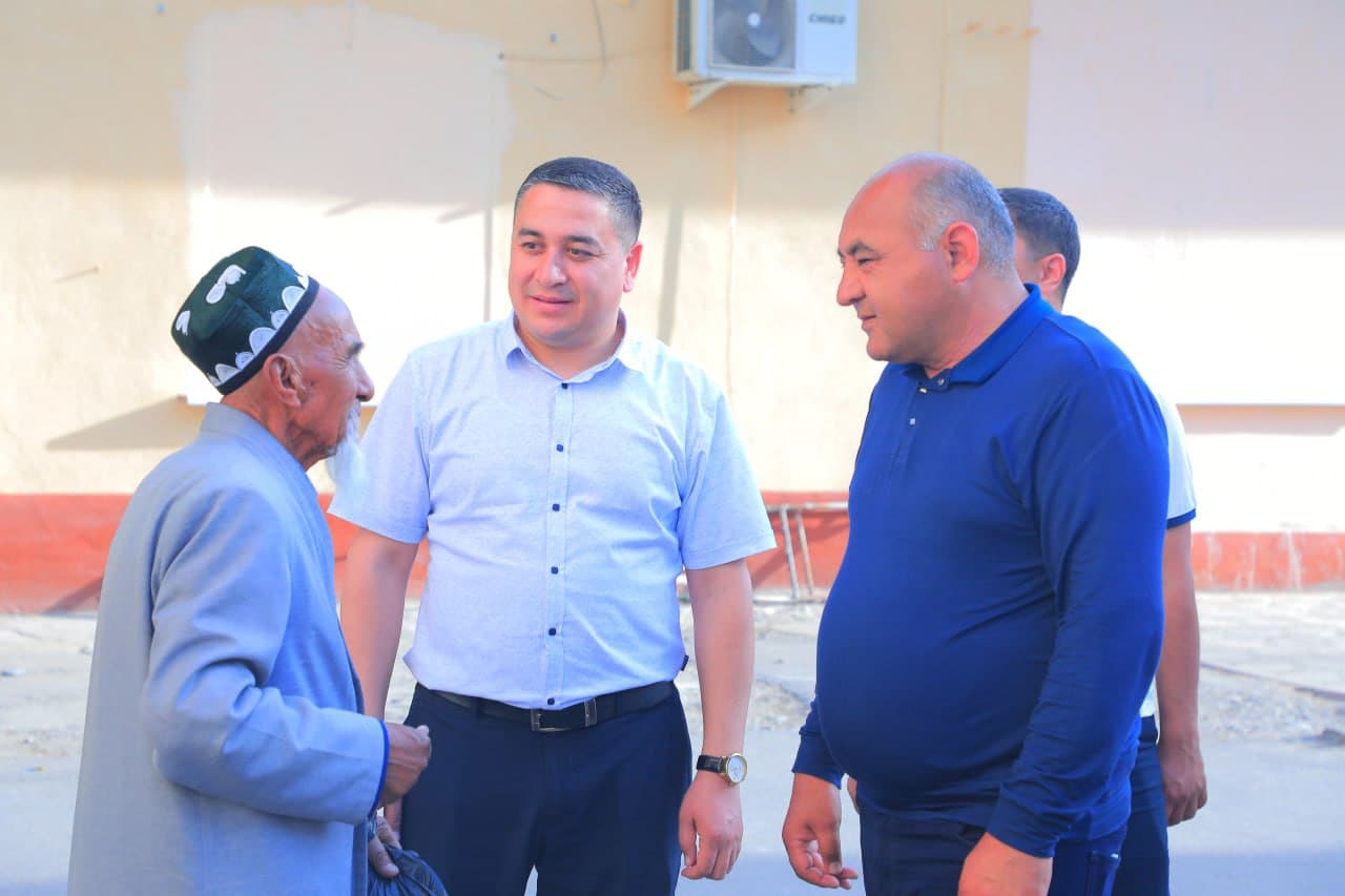 Marufjon Rakhmonov, a deputy of the Legislative Chamber of the Oliy Majlis, visited the Uychi district and got acquainted with the activities of a number of socially and economically significant facilities.