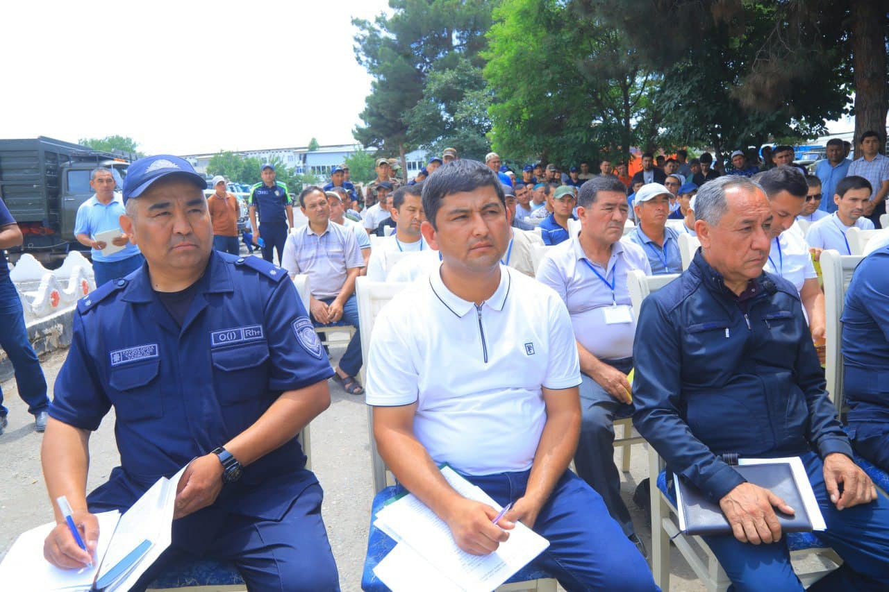 LET'S HOLD THE SEASON WITHOUT LOSS