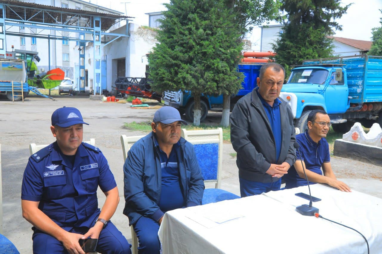 LET'S HOLD THE SEASON WITHOUT LOSS