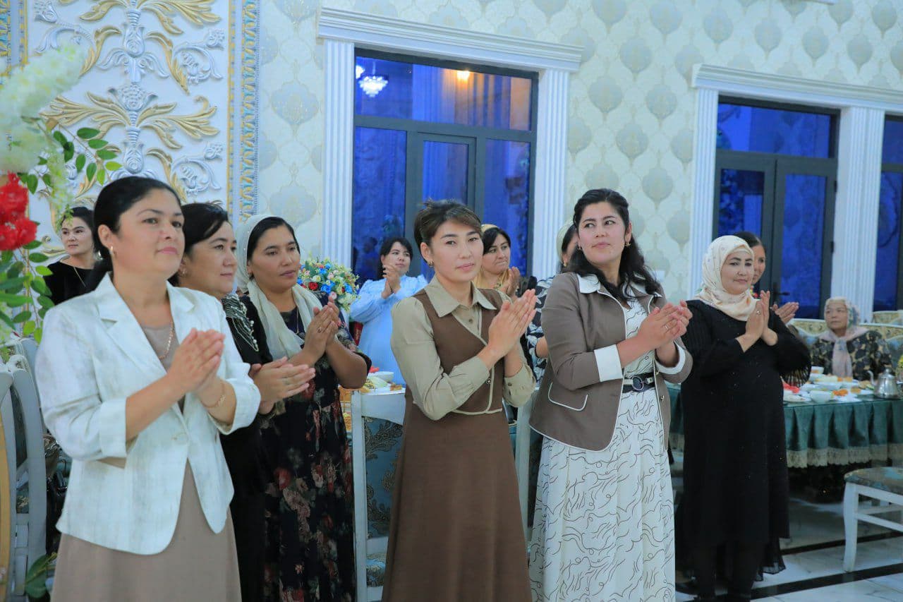 ПОСВЯЩАЕТСЯ ОТРАСЛИ