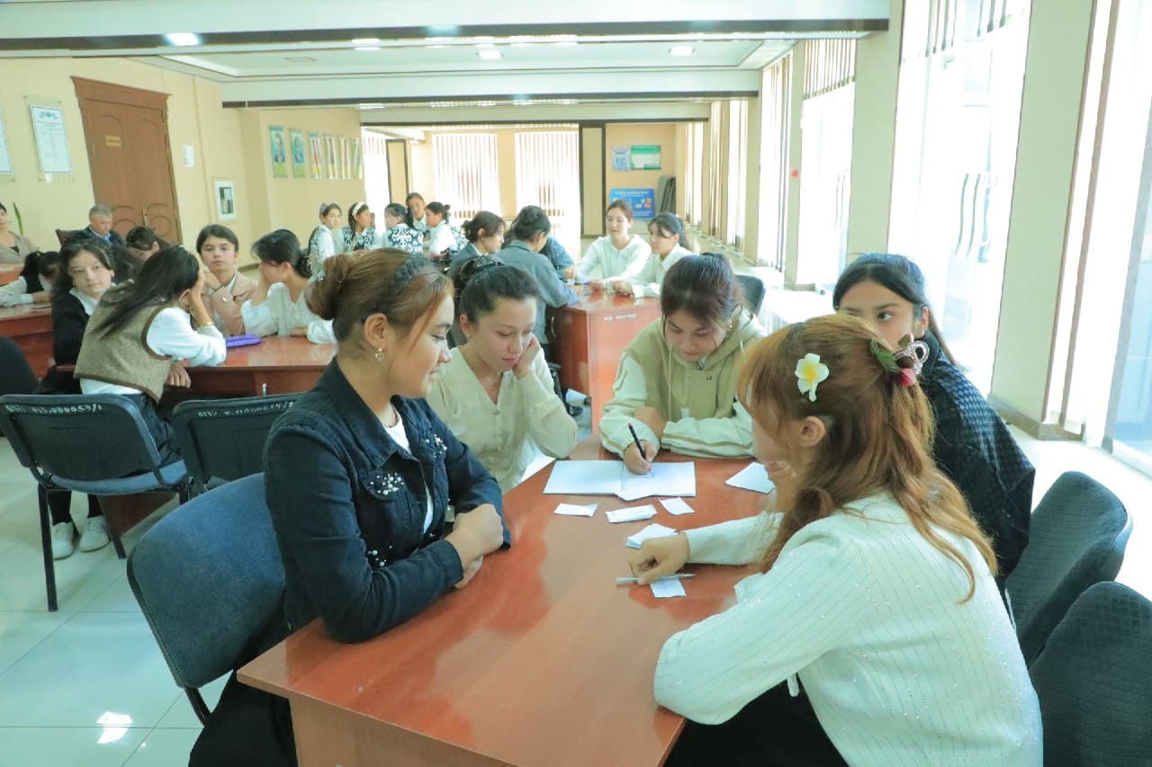 "ZAKOVAT"DA QIZLAR BAHSLASHGANDA...