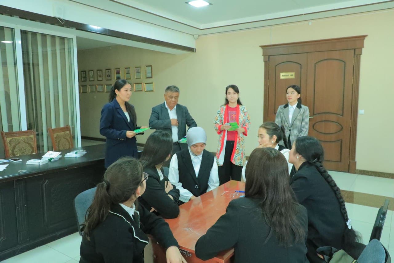 "ZAKOVAT"DA QIZLAR BAHSLASHGANDA...