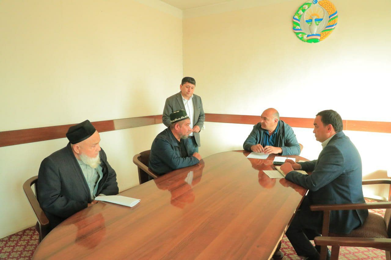 SAYYOR QABUL: MUAMMO VA YeCHIM