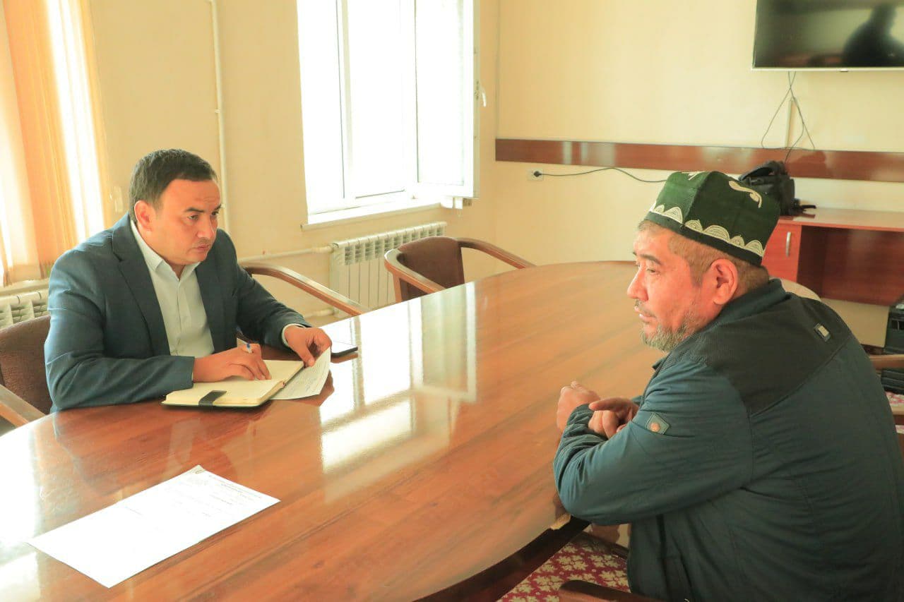 SAYYOR QABUL: MUAMMO VA YeCHIM