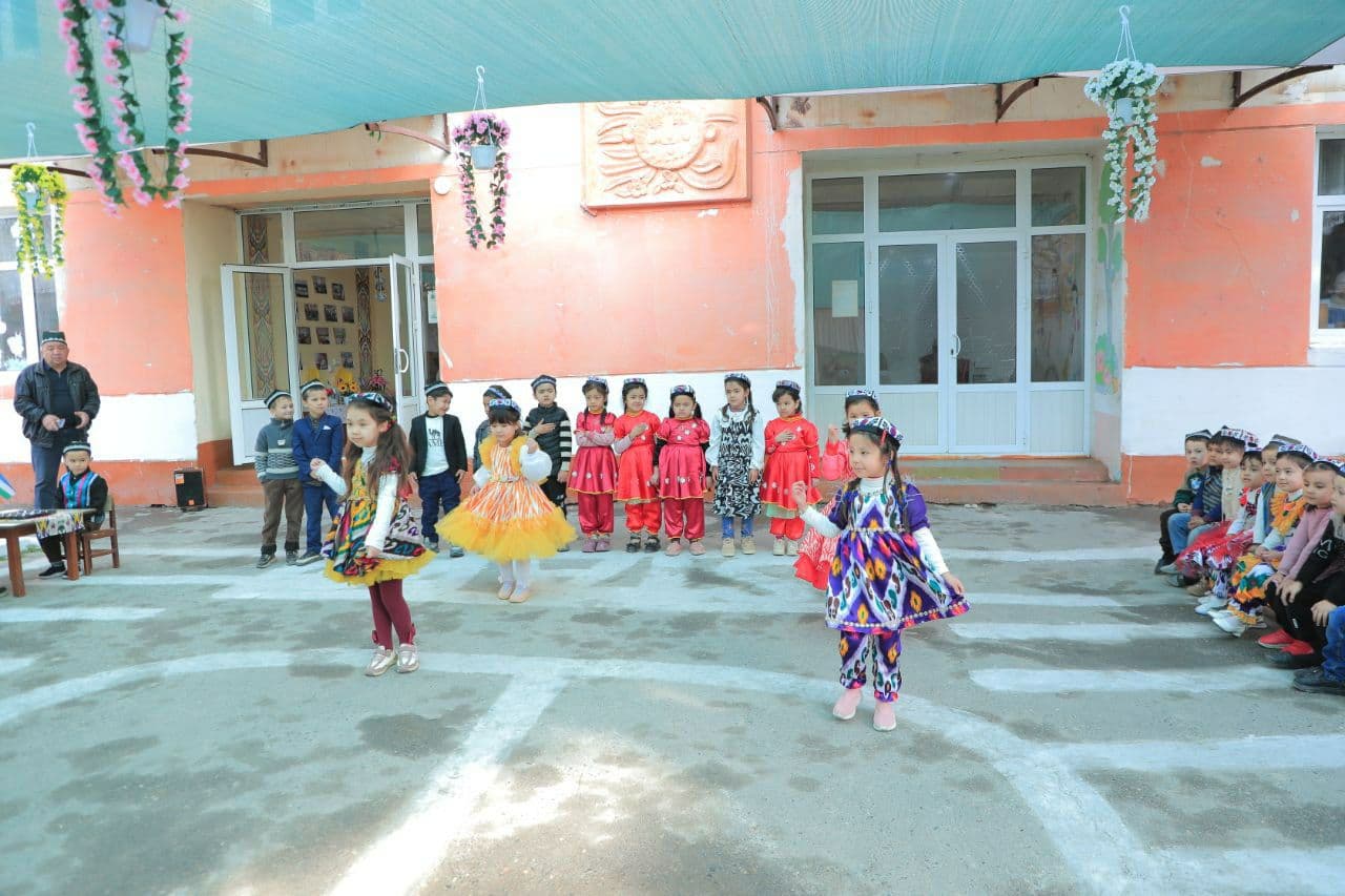 DMTT No. 37, located in the Obod MFY of Uychi district, was built in 1974 and is designed for 140 places. Today, 406 students in 16 groups are receiving education at the institution.