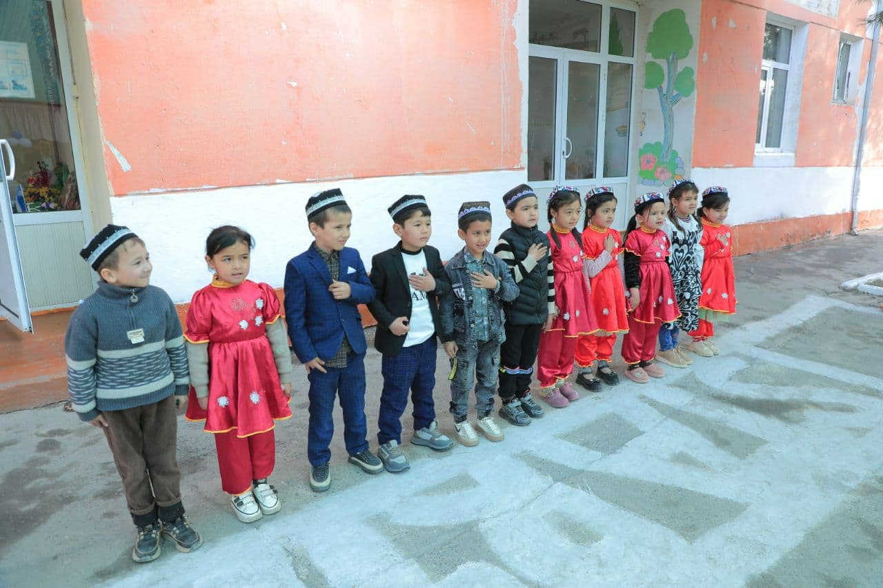 DMTT No. 37, located in the Obod MFY of Uychi district, was built in 1974 and is designed for 140 places. Today, 406 students in 16 groups are receiving education at the institution.