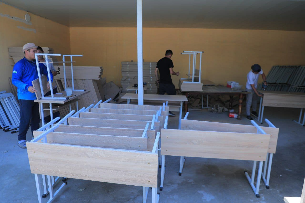 O‘QUVCHILARGA STOL-STUL JAMLANMASI