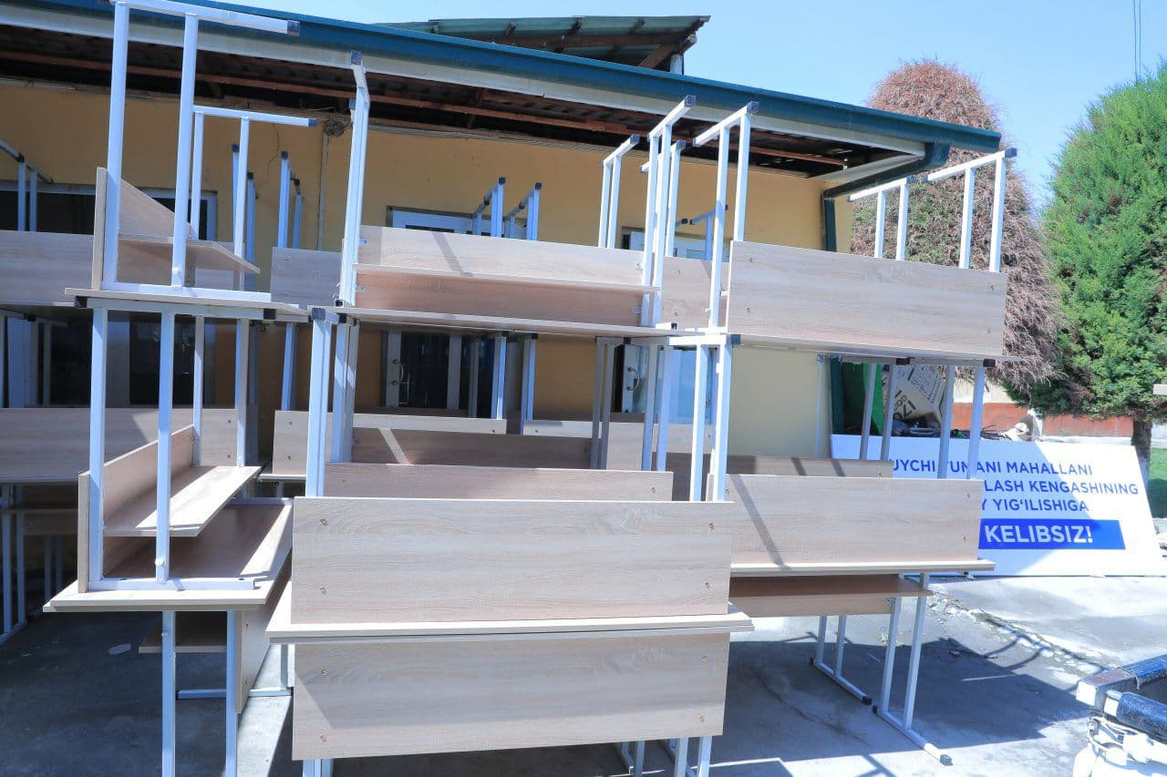 O‘QUVCHILARGA STOL-STUL JAMLANMASI